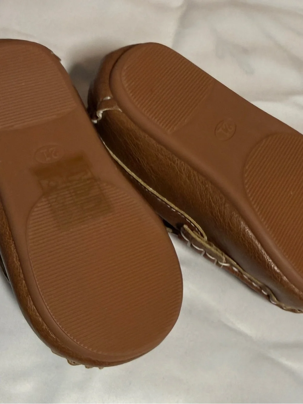 Toddler Classic Tan Leather Moccasin Loafers